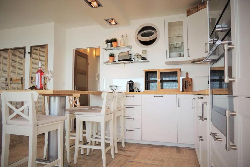 Emplacement Privilegie Pour Ce Bel Appartement Saint-Raphaël المظهر الخارجي الصورة