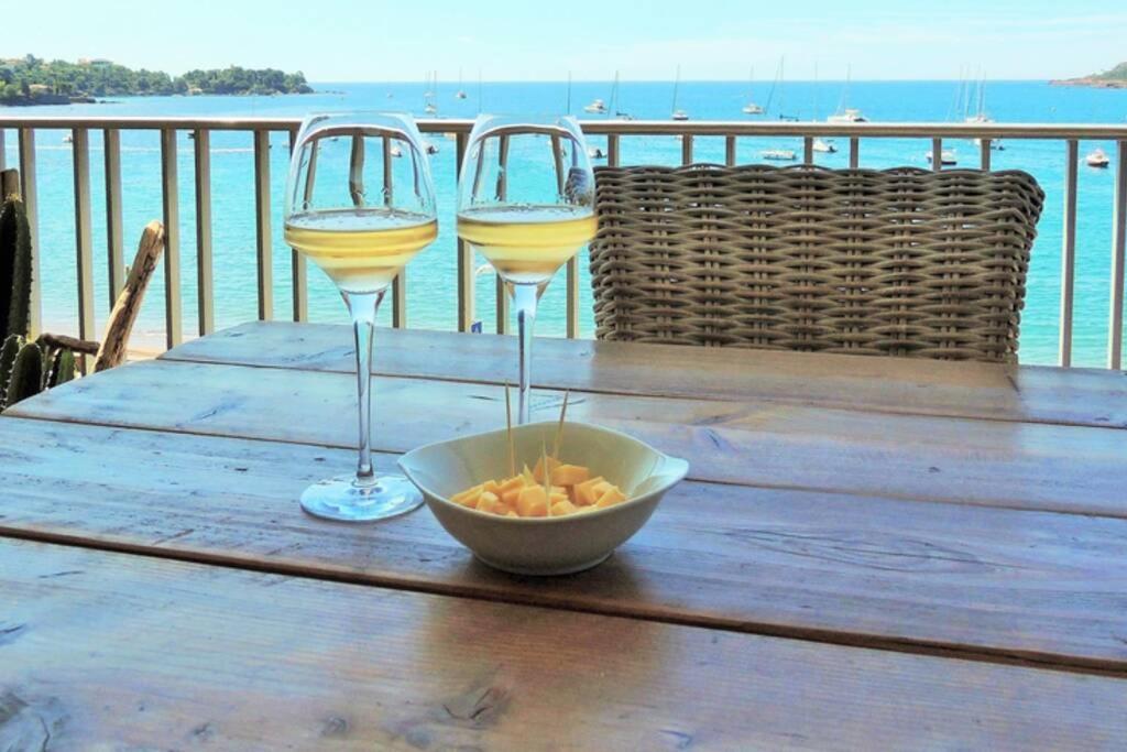 Emplacement Privilegie Pour Ce Bel Appartement Saint-Raphaël المظهر الخارجي الصورة